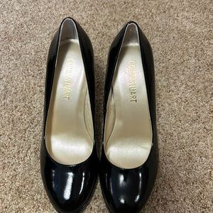 Colin Stuart black pumps